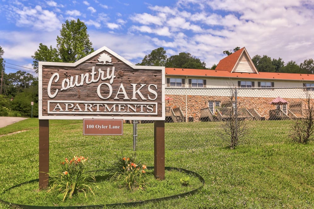 country oaks apartments at The Country Oaks Apartments